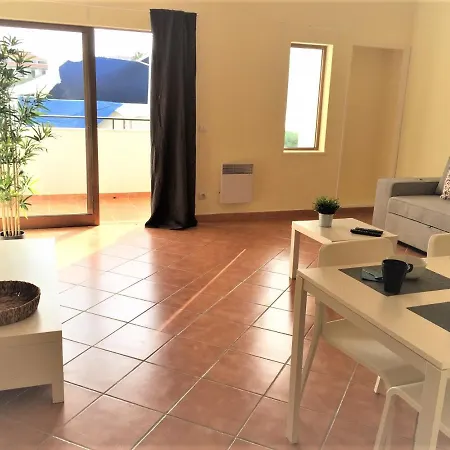 Montechoro Lovely 1 Bed Apt Apartment Albufeira